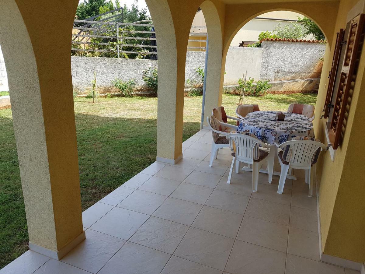 Ližnjan Apartment Barba מראה חיצוני תמונה